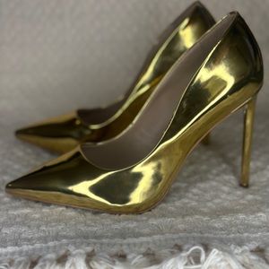 Steve Madden Gold